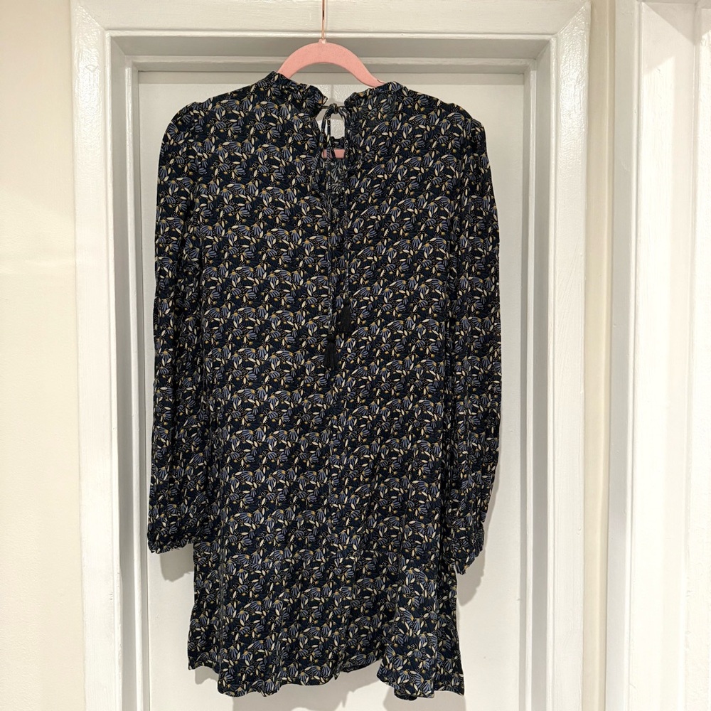 NWOT ZARA Trafaluc - Boho Floral Shift Print Long Sleeve Dress